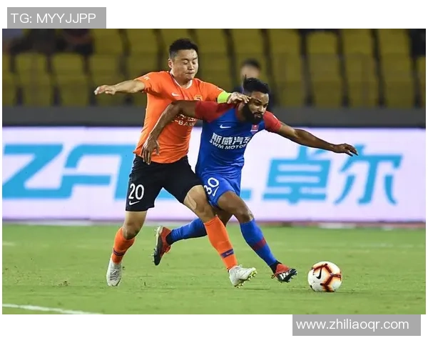 重庆斯威与武汉卓尔精彩对决直播现场全程回顾与分析